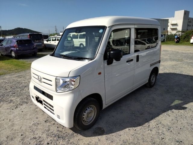 3688 Honda N van JJ1 2019 г. (LUM Fukuoka Nyusatsu)